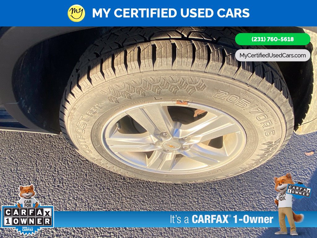 Used 2021 Chevrolet Trax LT w/ Premium Seat Package AWD/4WD image 27