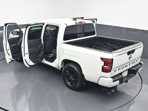 New 2026 Nissan Frontier SV w/ Tow Package RWD image 44