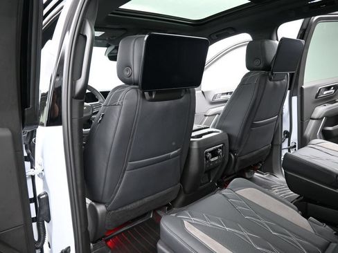 New 2026 Chevrolet Tahoe Premier AWD/4WD image 24