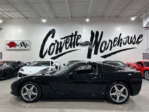 Used 2008 Chevrolet Corvette Coupe w/ Preferred Equipment Group image 32