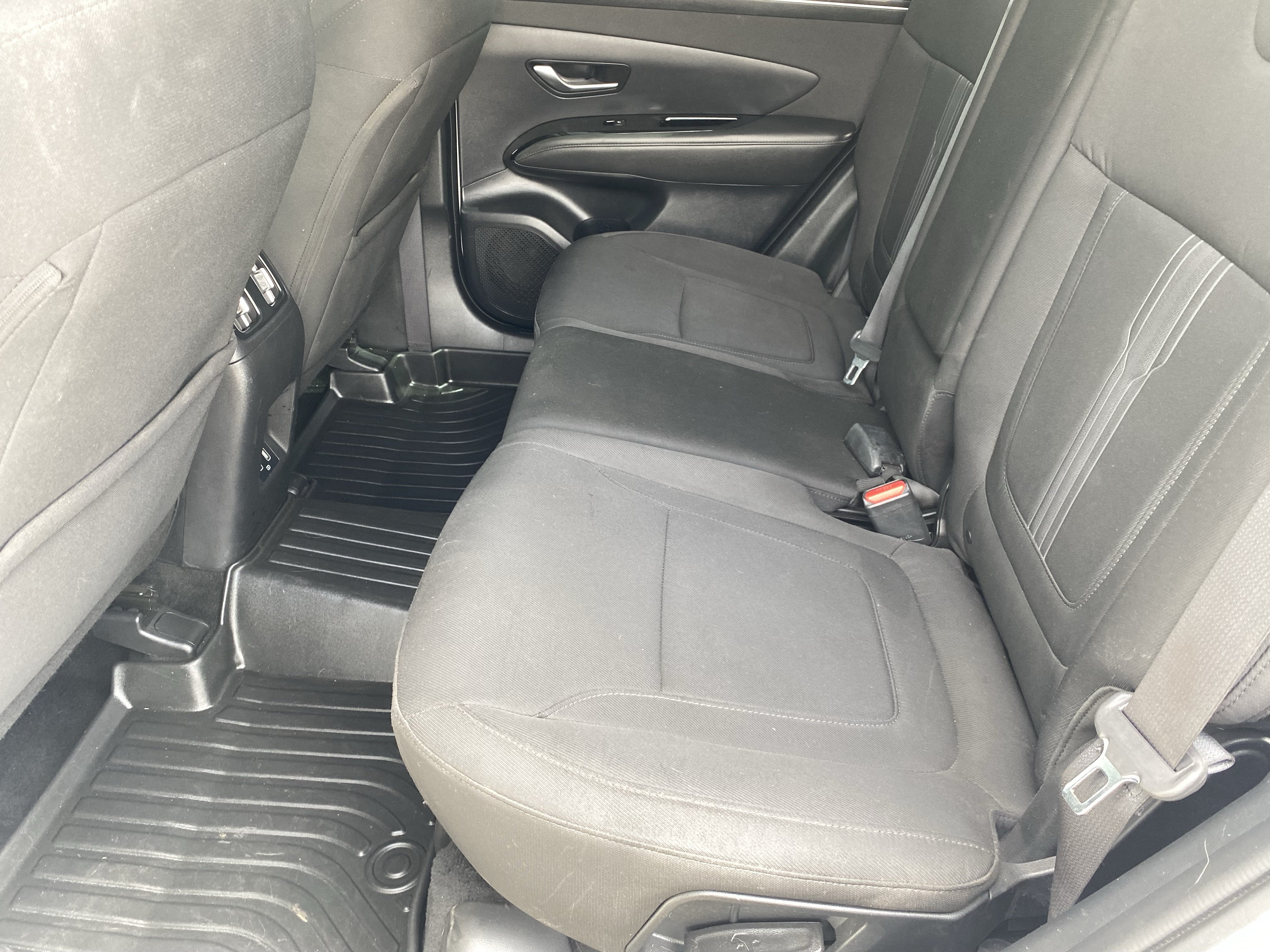 Used 2022 Hyundai Tucson SEL w/ Convenience Package AWD/4WD image 15
