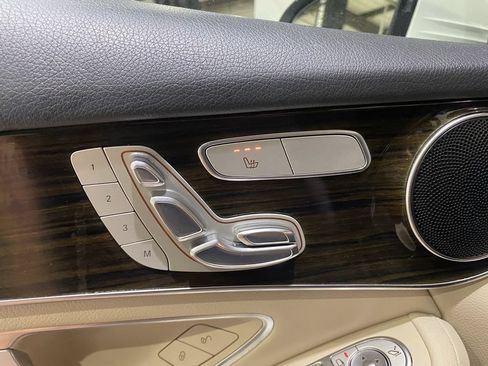 Used 2016 Mercedes-Benz GLC 300 image 10