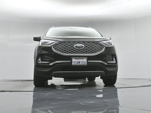 Certified 2023 Ford Edge SEL w/ Convenience Package AWD/4WD image 48