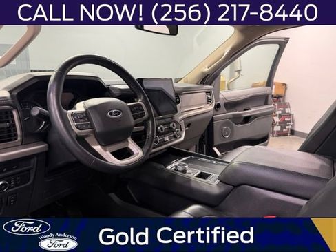 Used 2022 Ford Expedition XLT RWD image 9