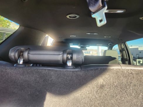 Used 2023 Chevrolet Tahoe LT image 10