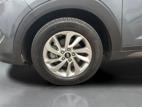 Used 2016 Hyundai Tucson SE w/ Option Group 02 AWD/4WD image 27