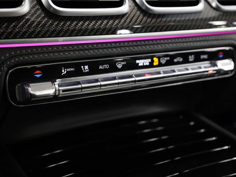 Used 2021 Mercedes-Benz GLS 63 AMG 4MATIC image 32