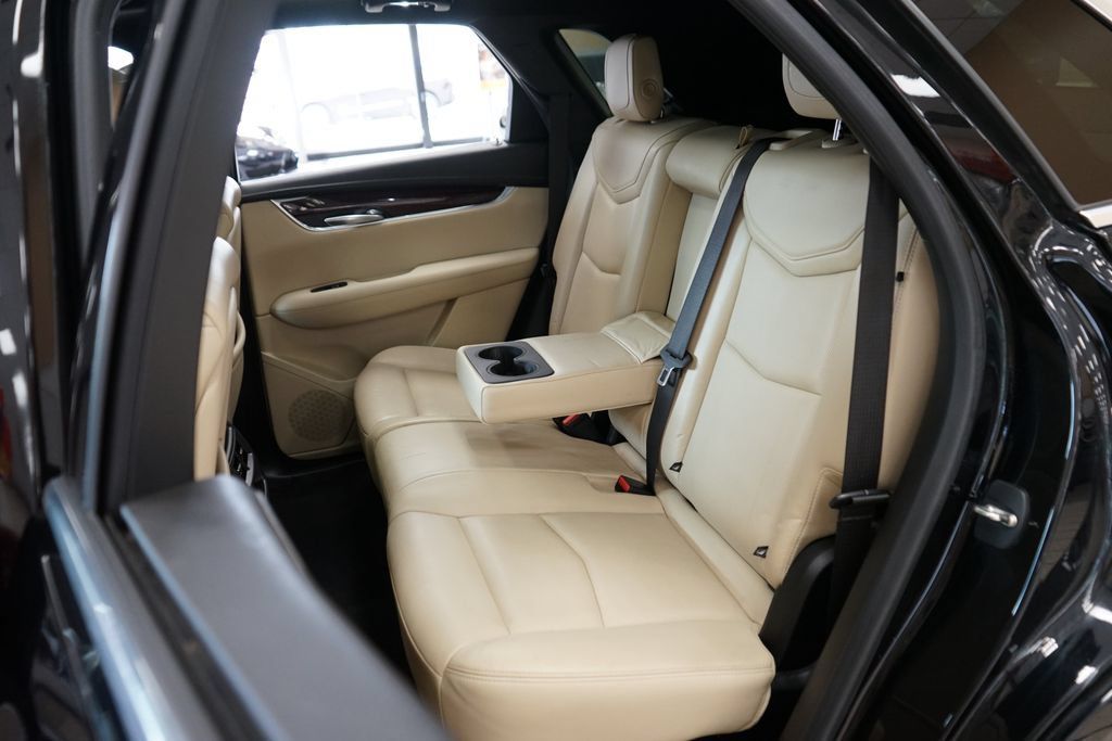 Used 2018 Cadillac XT5 Luxury AWD/4WD image 45