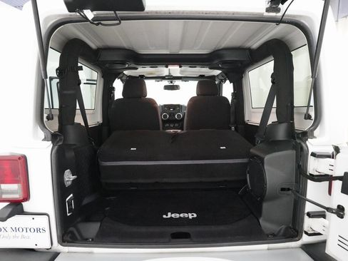 Used 2013 Jeep Wrangler Sahara w/ Trailer Tow Group image 10