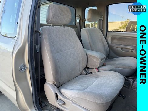 Used 2004 Toyota Tacoma 2WD Xtracab image 21