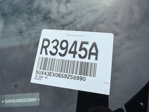 Used 2025 BMW X6 M60i w/ Dynamic Handling Package AWD/4WD image 36