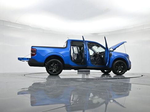 New 2025 Ford Maverick XLT w/ XLT Luxury Package image 48