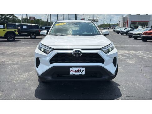 Certified 2025 Toyota RAV4 XLE w/ Weather Package AWD/4WD image 2