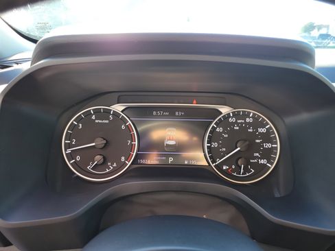 Used 2024 Nissan Rogue SV w/ SV Premium Package image 21