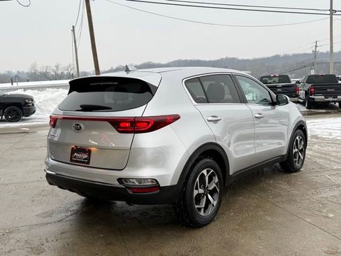 Used 2020 Kia Sportage LX image 14