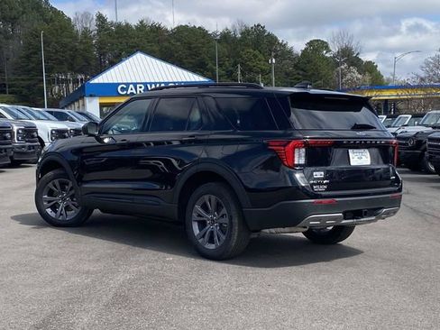 New 2026 Ford Explorer Active w/ Active Comfort Package AWD/4WD image 5