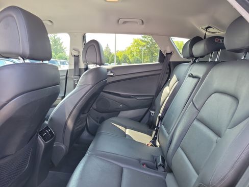 Used 2017 Hyundai Tucson SE Plus FWD image 11
