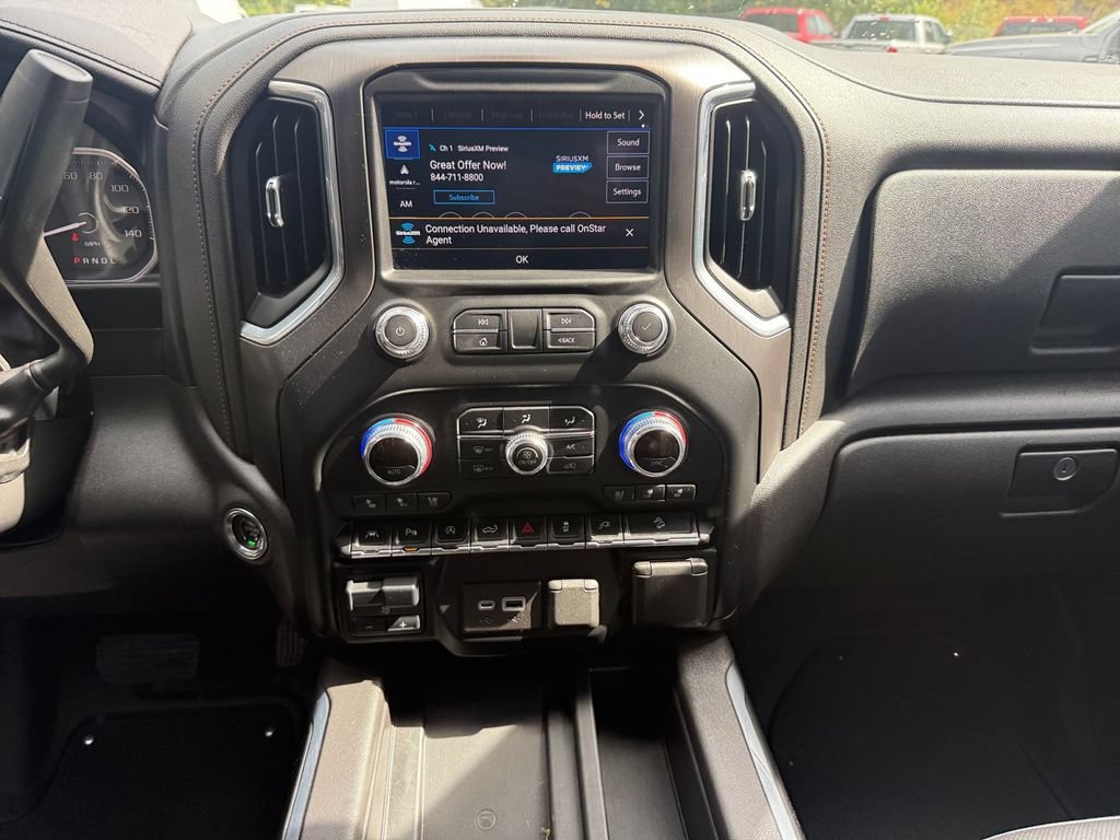 Used 2021 GMC Sierra 1500 AT4 w/ Technology Package AWD/4WD image 16