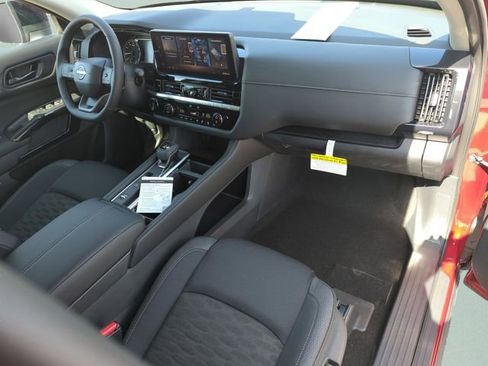 New 2026 Nissan Pathfinder SV image 22