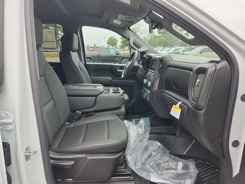 New 2026 GMC Sierra 2500 Pro image 11