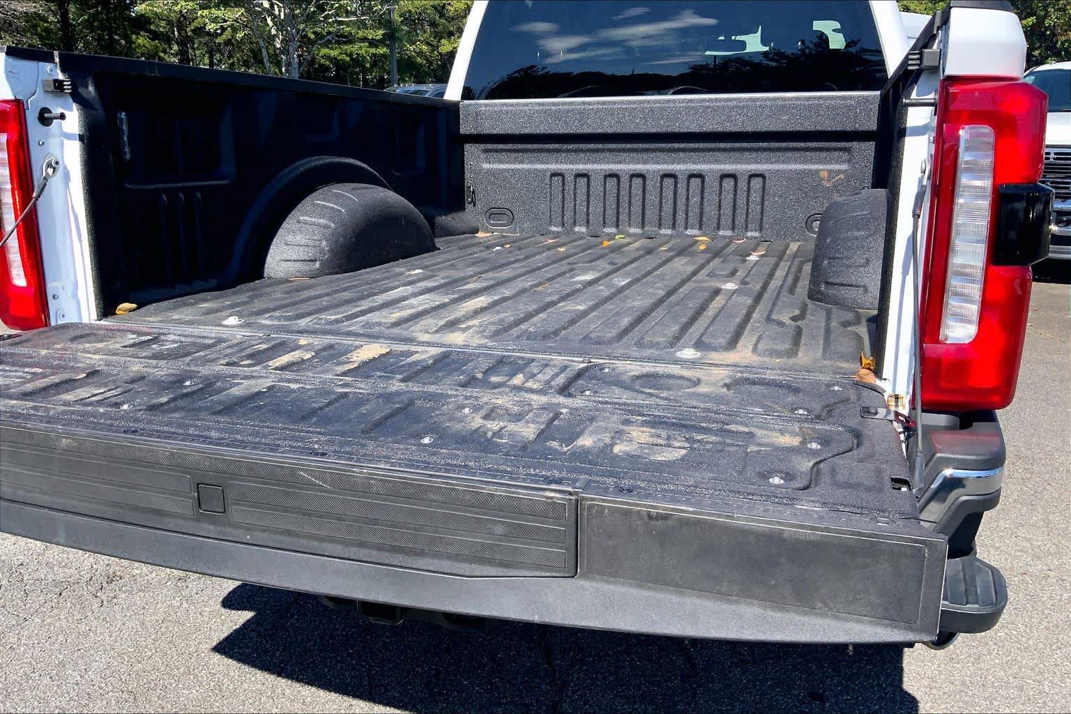 Used 2026 Ford F250 Lariat w/ Tremor Off-Road Package AWD/4WD image 32