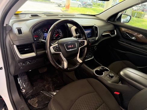 Used 2020 GMC Terrain SLE FWD image 7