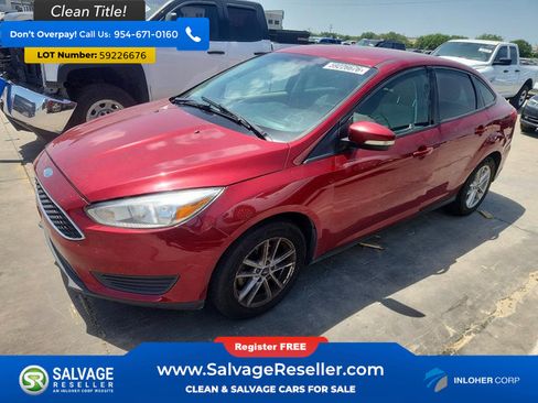 Used 2017 Ford Focus SE FWD image 1