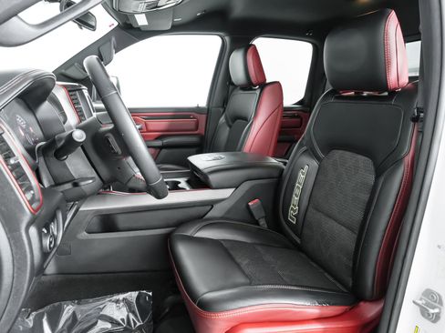 Used 2020 RAM 1500 Rebel image 26