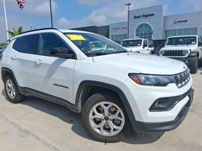 Used 2025 Jeep Compass Latitude