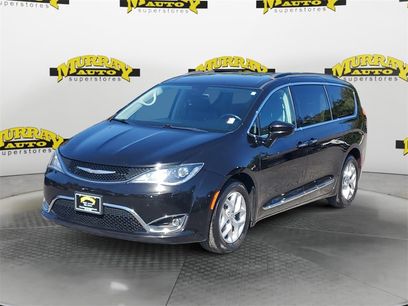Certified 2017 Chrysler Pacifica Touring-L w/ Tire & Wheel Group