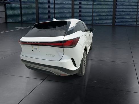 New 2026 Lexus RX 450h AWD image 8