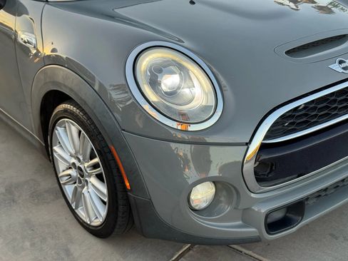 Used 2015 MINI Cooper S image 11