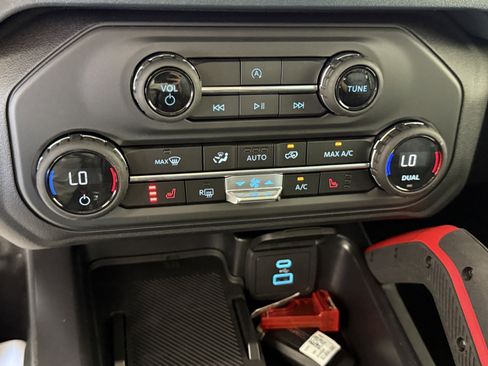 New 2025 Ford Bronco Heritage Edition image 22