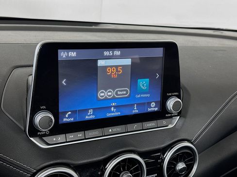 Used 2025 Nissan Sentra SV image 19