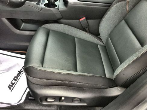 New 2026 GMC Terrain AT4 w/ Convenience Package III AWD/4WD image 12