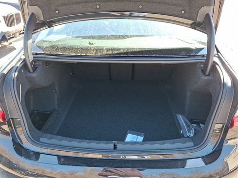 Used 2026 BMW 330i xDrive Sedan w/ M Sport Package image 31