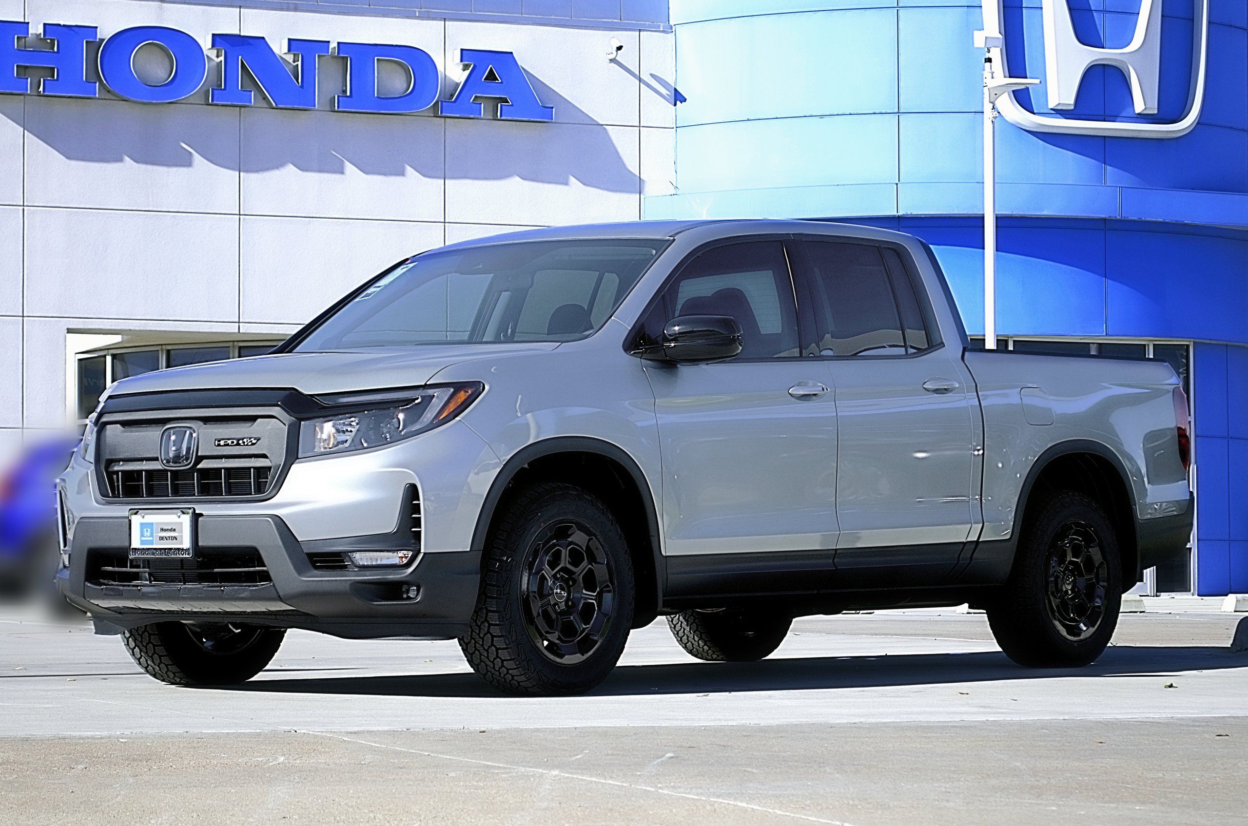 Used 2025 Honda Ridgeline Sport+ image 1
