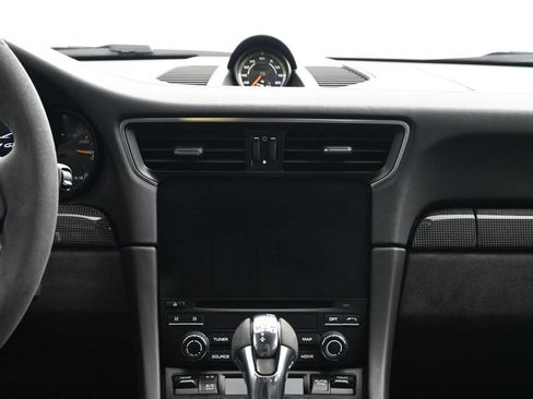 Certified 2019 Porsche 911 GT3 RS image 9