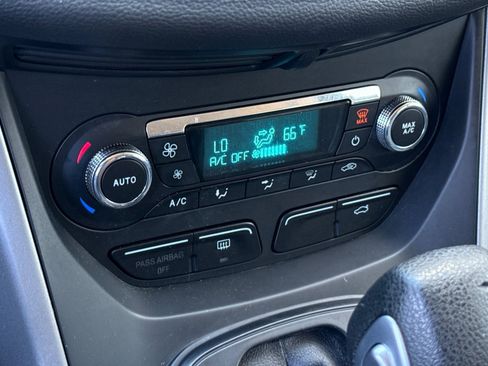 Used 2014 Ford Escape SE w/ Equipment Group 201A image 18