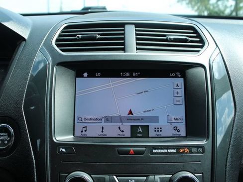 Used 2019 Ford Explorer XLT w/ Equipment Group 202A FWD image 19