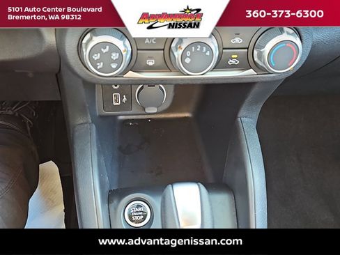 Used 2024 Nissan Kicks S image 14