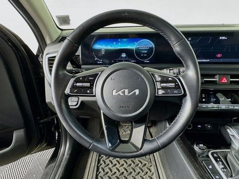 Certified 2024 Kia Seltos S AWD/4WD image 11