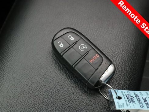 Used 2021 Jeep Compass Latitude w/ Convenience Group image 3