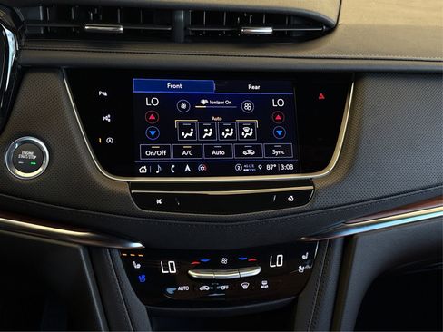 New 2026 Cadillac XT5 Premium Luxury w/ Driver Assist Package FWD image 24
