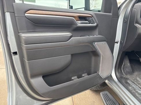 Certified 2025 Chevrolet Silverado 2500 High Country image 13