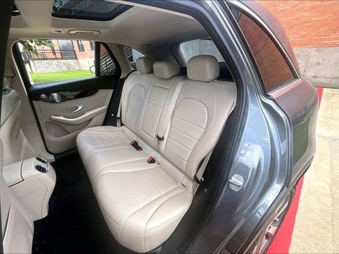 Used 2017 Mercedes-Benz GLC 300 image 37