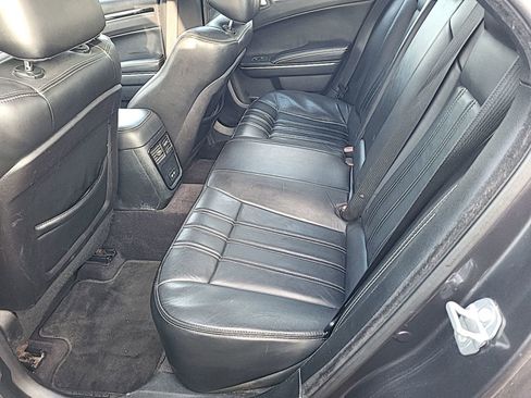 Used 2017 Chrysler 300 S image 13