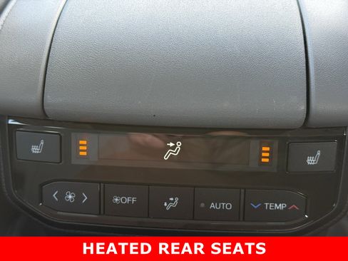 Used 2022 Toyota Highlander Platinum image 22