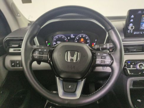 Certified 2025 Honda Pilot Elite image 18