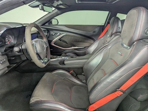 Used 2019 Chevrolet Camaro ZL1 image 16